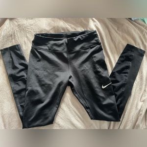 Size Medium Dri - Fit Nike Leggings